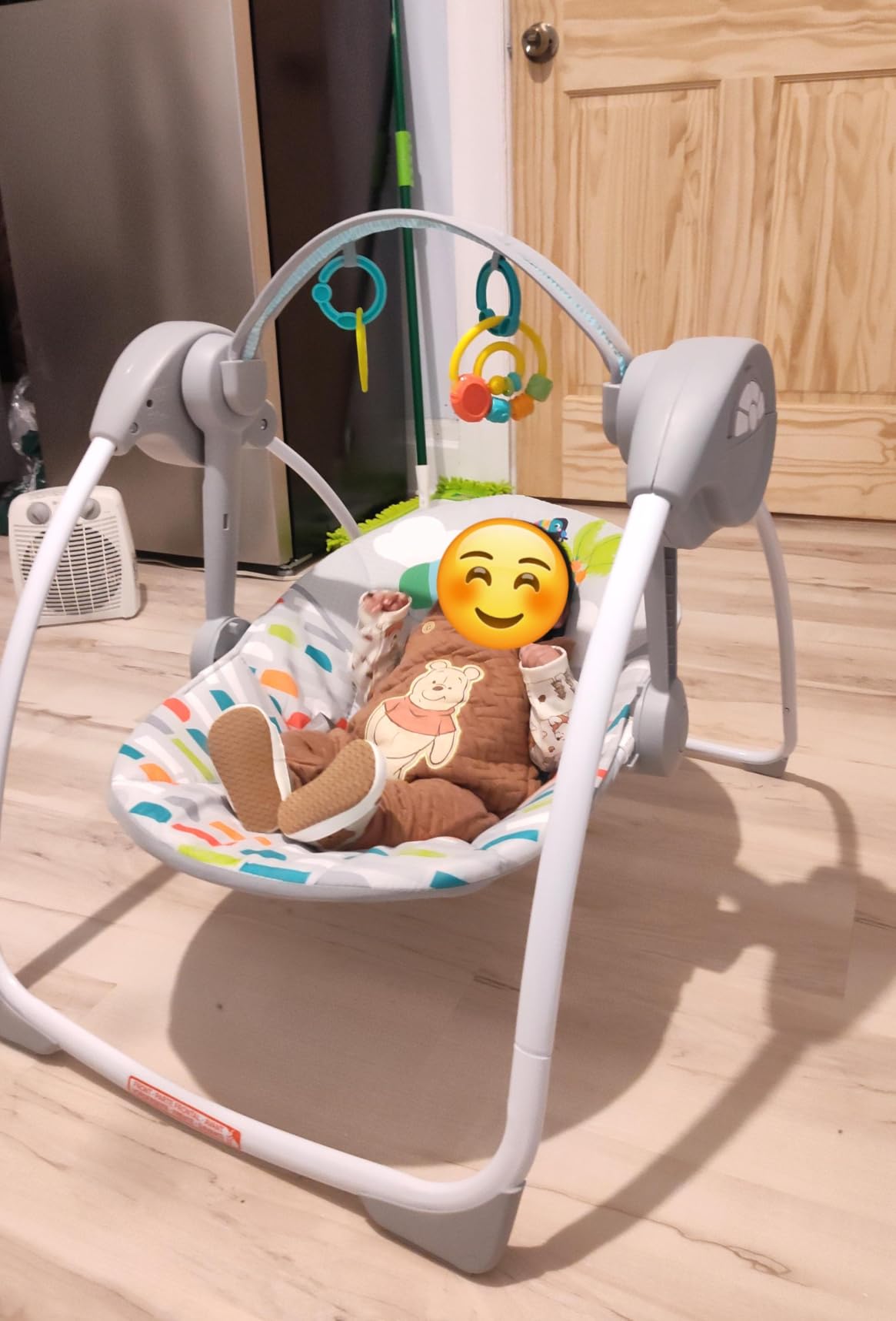 Bright Starts Portable Automatic 6-Speed Baby Swing with Adaptable Speed, Taggies, Music, Removable-Toy-Bar, 0-9 Months 6-20 lbs (Whimsical Wild) Customer Review Bright Starts Portable Automatic 6-Speed Baby Swing with Adaptable Speed, Taggies, Music, Removable-Toy-Bar, 0-9 Months 6-20 lbs (Whimsical Wild) - Customer Photo 2