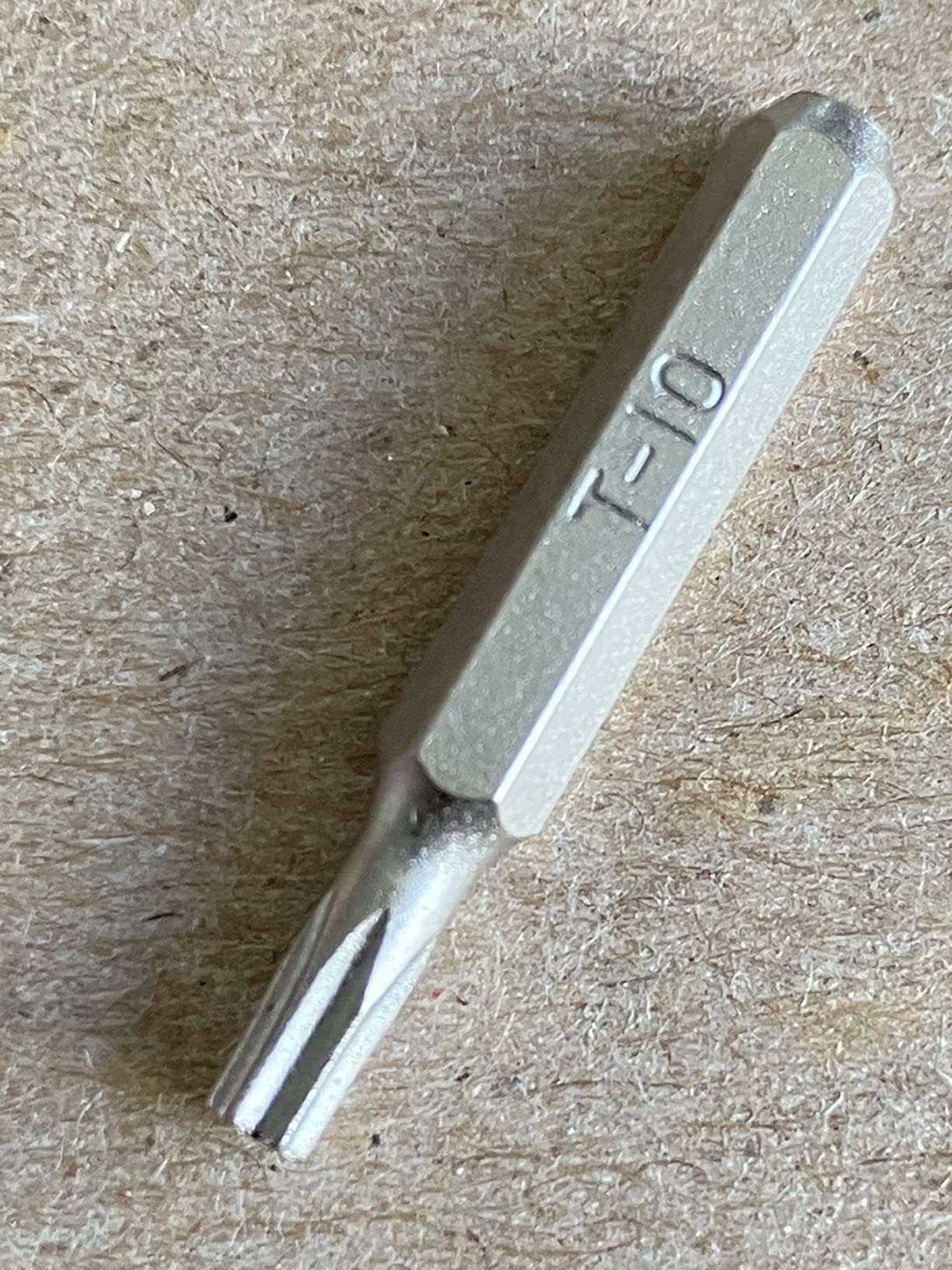 CyberPower EC850LCD Ecologic UPS Battery Backup and Surge Protector, 850VA/510W, 12 Outlets, ECO Mode, Compact, UL Certified - Customer Photo 3