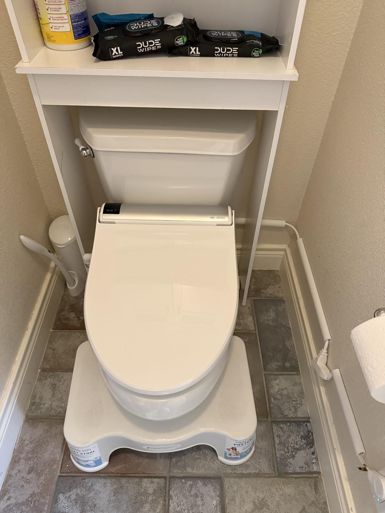 Bio Bidet BB2000 Bliss Electric Bidet Toilet Seat, Warm Water with Air Dryer, Heated Seat with Sensor and Slow Close Lid, Night Light, Remote Control, Elongated, White - Customer Photo 1