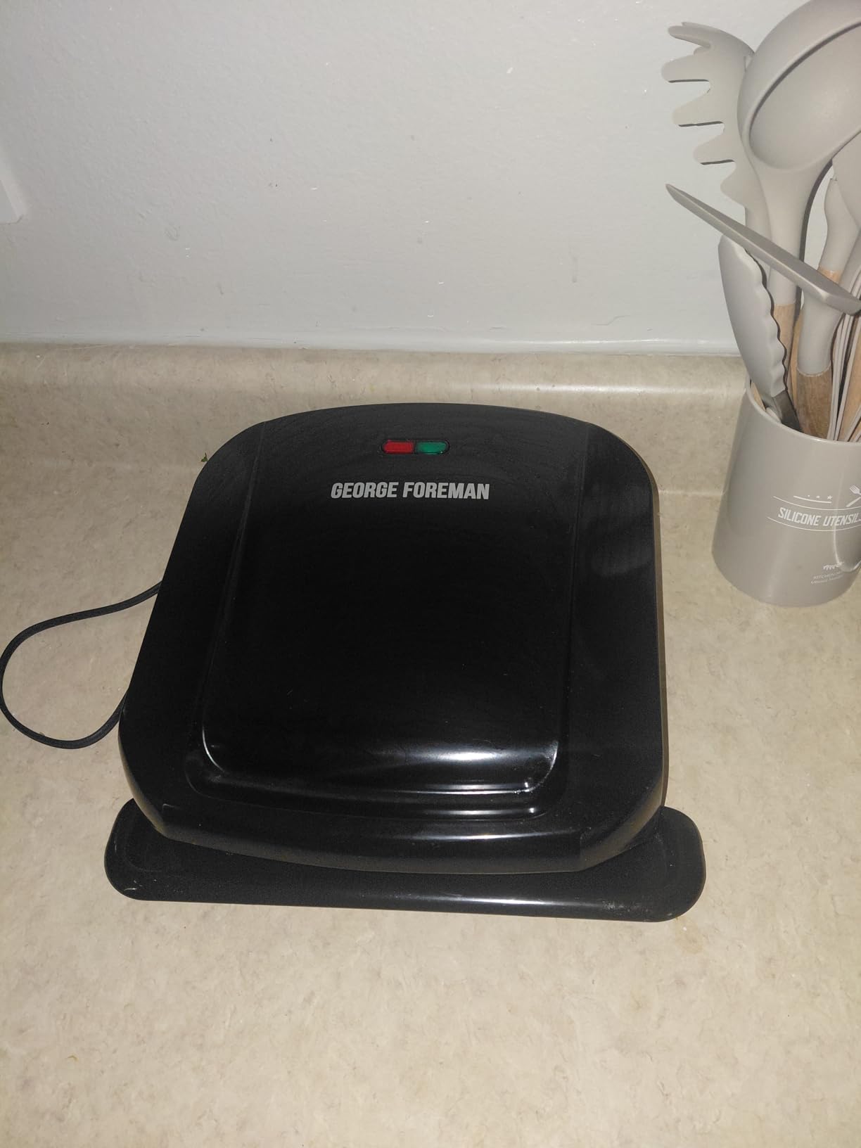 George Foreman 4-Serving Removable Plate Electric Grill and Panini Press, George Tough Non-Stick Coating, Drip Tray Catches Grease, Black - Customer Photo 2