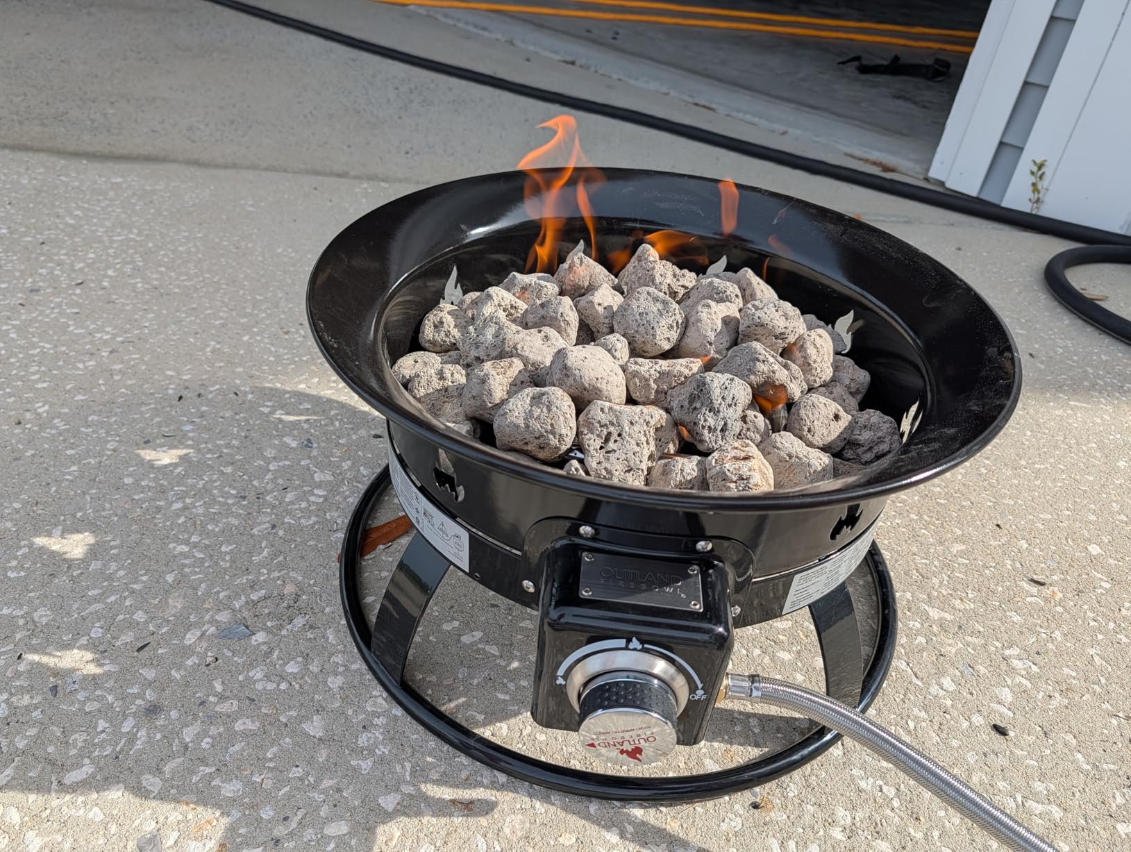 Outland Living Portable Propane Fire Pit, 19-inch, 58,000 BTU with Fire Pit Cover & Carry Kit, Smokeless Gas Firebowl | Perfect for Camping, Patio, Backyard, Tailgating, Deck, RV| Black 893 Deluxe - Customer Photo 1