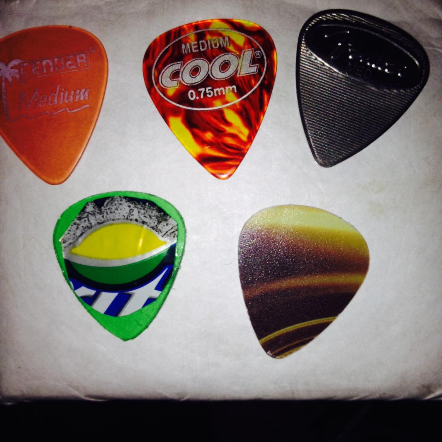 Pick-a-Palooza DIY Guitar Pick Punch - The Premium Guitar Pick Maker and a Leather Key Chain Pick Holder - Gift Pack - Blue - Customer Photo 1