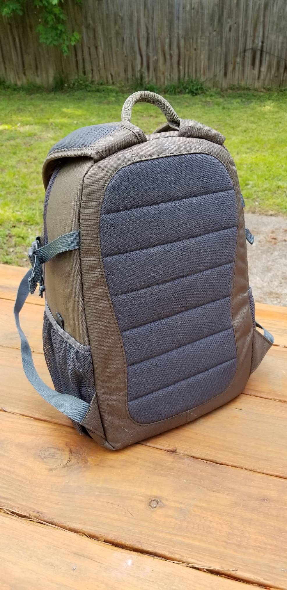 Lowepro Tahoe BP 150, Camera Bag, Lightweight Compact Camera Backpack for Cameras, CSC, DJI Spark Drone, Black, 27.5 x 21.7 x 40.3 cm, Medium LP36892-PWW - Customer Photo 2