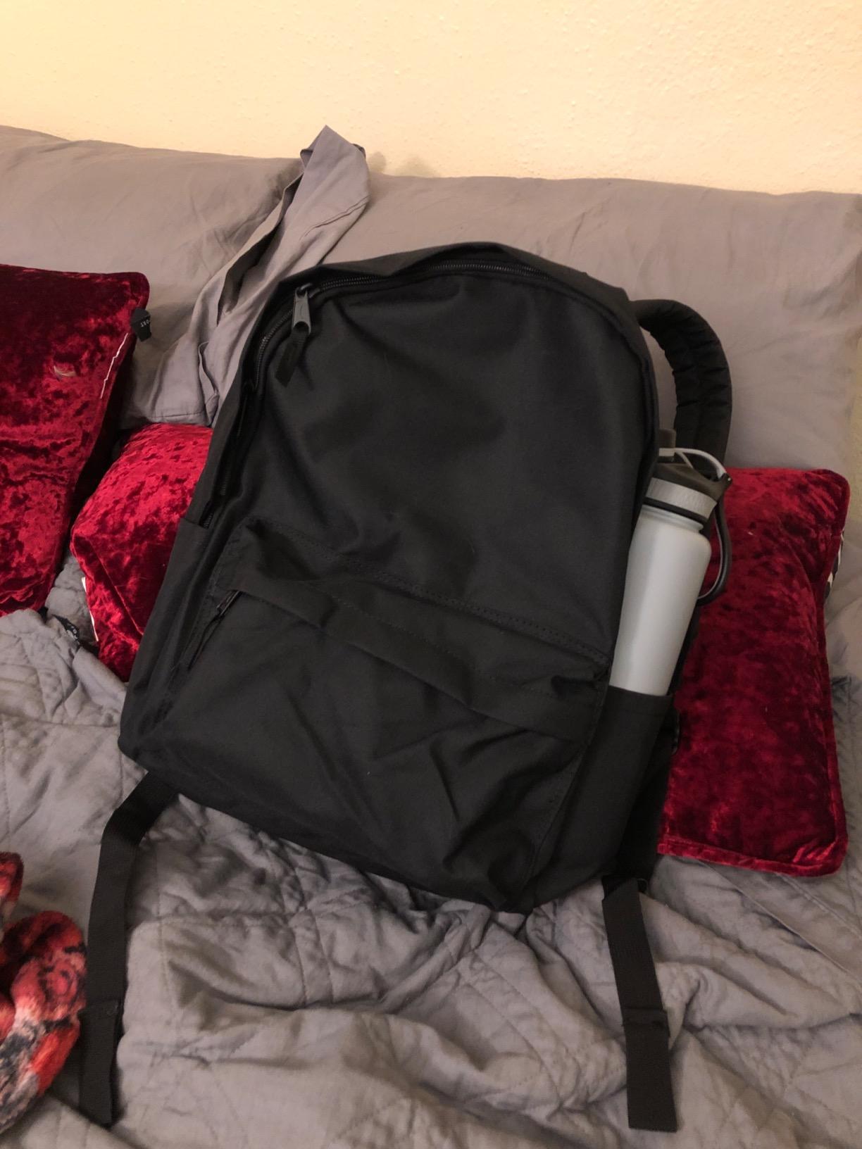 Amazon Basics Backpack for School, Study, Travel, Durable Classic Design, Book Bag, Black - Customer Photo 2