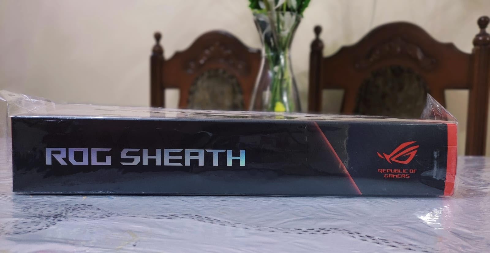 ASUS ROG Sheath Gaming Mouse Pad – 35.4 ASUS ROG Sheath Gaming Mouse Pad – 35.4