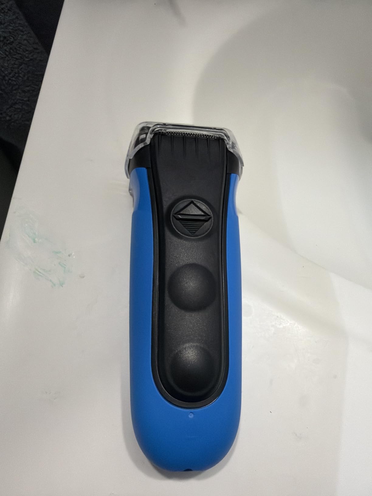 Braun Electric Razor for Men, Series 3 310s Electric Foil Shaver, Rechargeable, Wet & Dry - Customer Photo 1