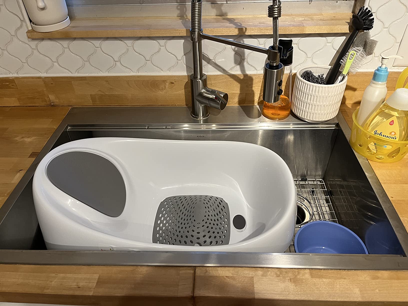 Boon Soak 3 Stage Baby Bathtub - Baby Bath Tub with Three Support Positions for Newborn to Toddlers - Color Changing Drain Plug for Ideal Bath Temperature - Gray - Ages 0 to 18 Months and Up - Customer Photo 2