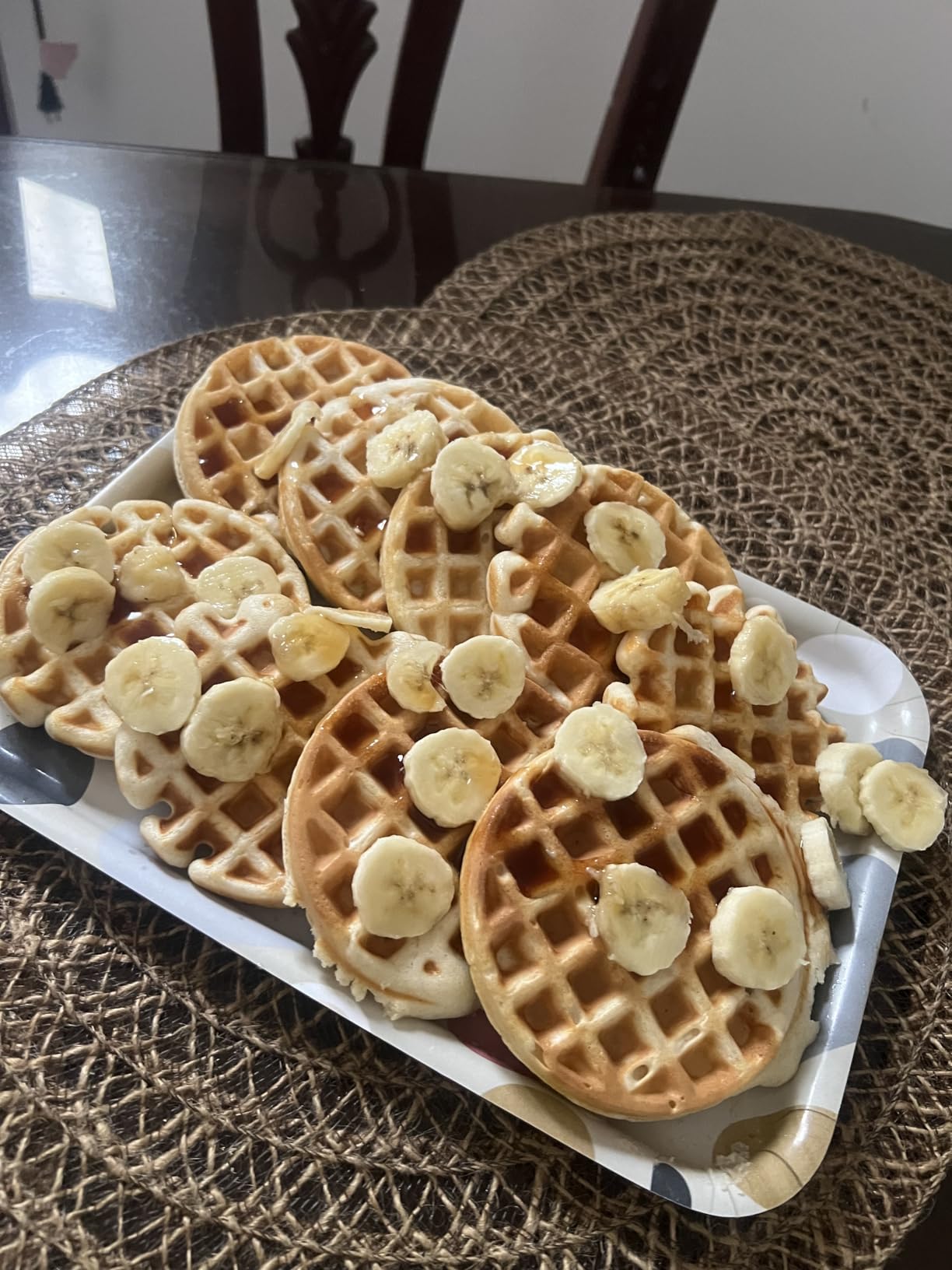 DASH Mini Waffle Maker - 4 DASH Mini Waffle Maker - 4