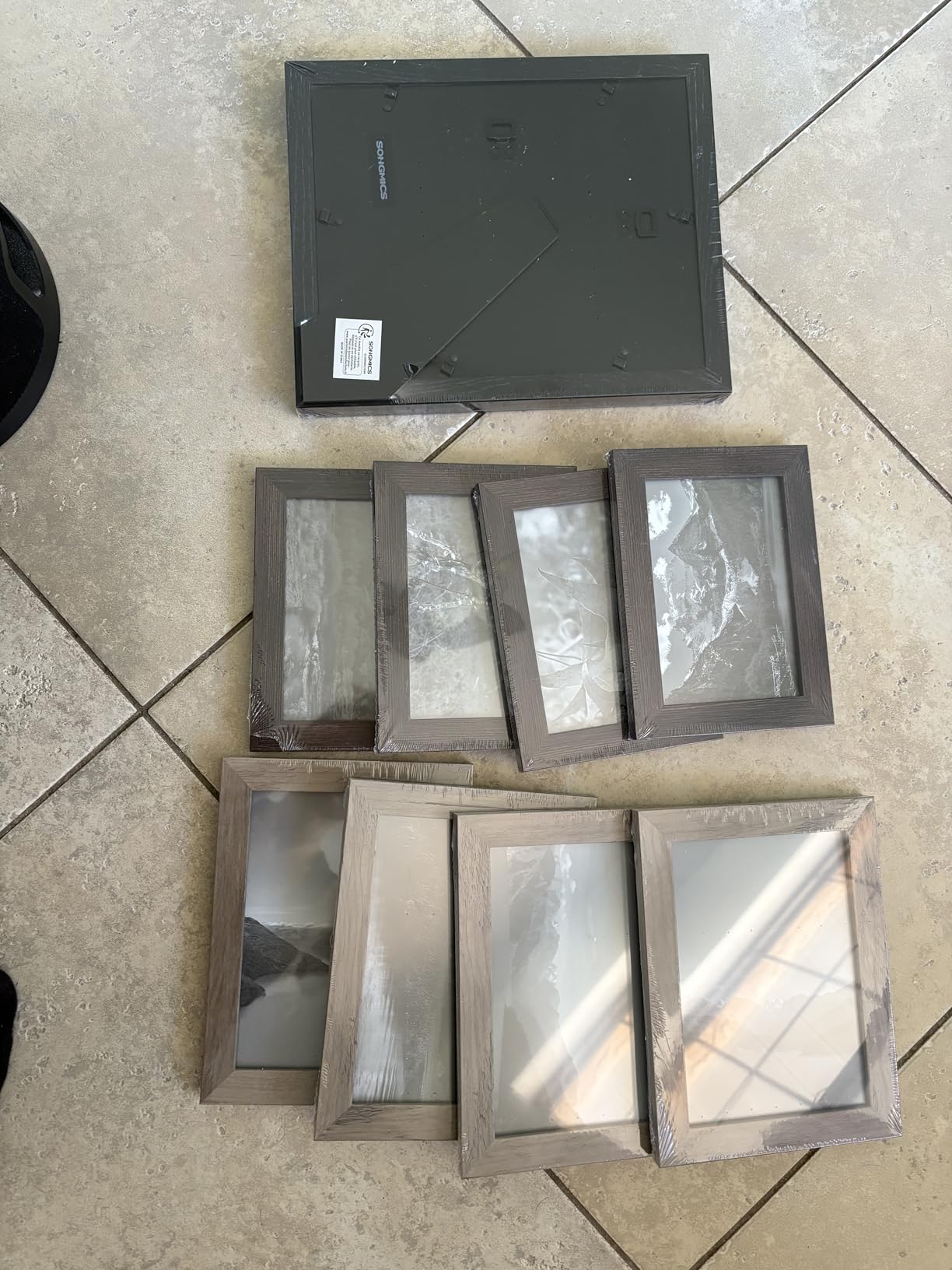 SONGMICS Picture Frames, Collage Picture Frames Set of 10, Two 8x10, Four 5x7, Four 4x6, Photo Frame for Wall Gallery Decor, Table Display, Christmas Gift, Black - Customer Photo 2