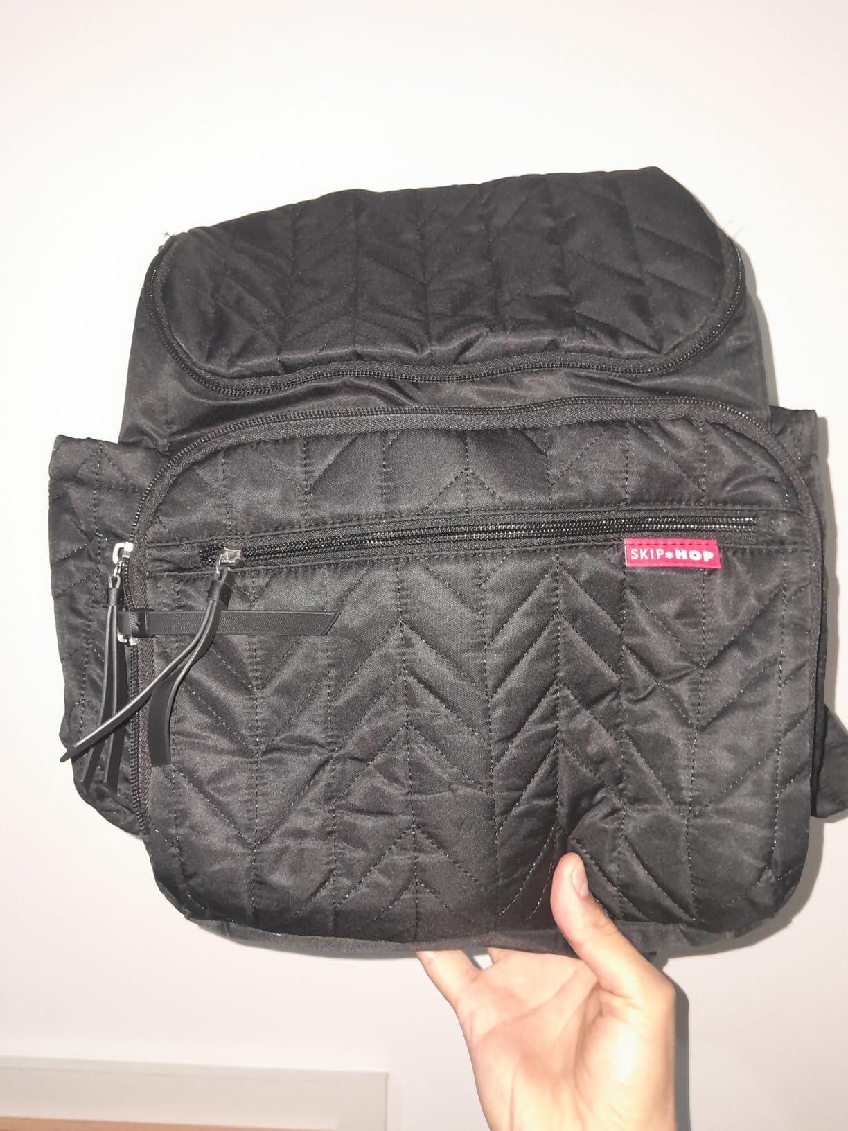 Skip Hop Diaper Bag Backpack: Forma, Multi-Function Baby Travel Bag with Changing Pad & Stroller Attachment, Jet Black Customer Review Skip Hop Diaper Bag Backpack: Forma, Multi-Function Baby Travel Bag with Changing Pad & Stroller Attachment, Jet Black - Customer Photo 3