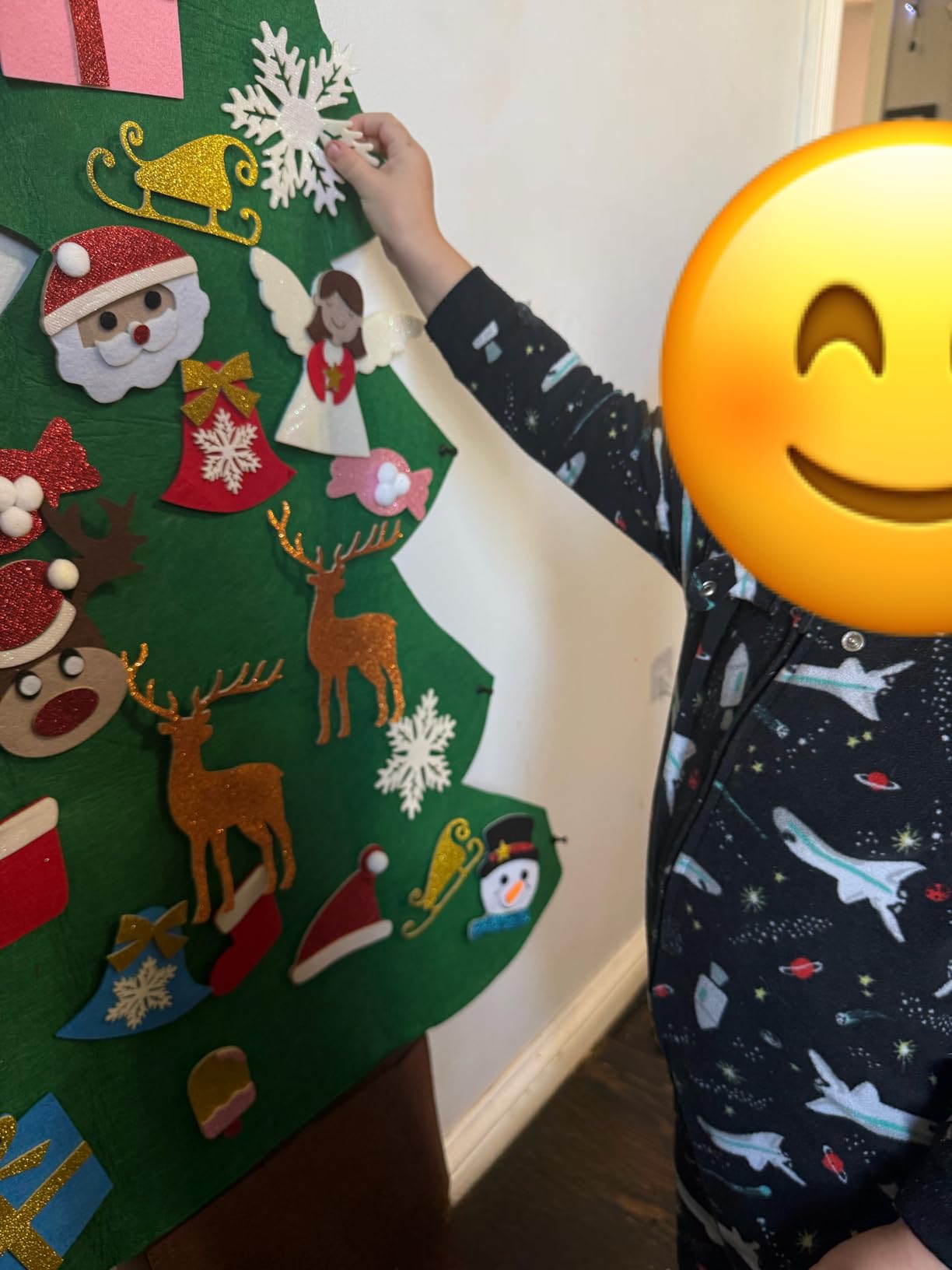 Aytai DIY Felt Christmas Tree Set with Ornaments for Kids, Xmas Gifts, New Year Door Wall Hanging Decorations - Customer Photo 2