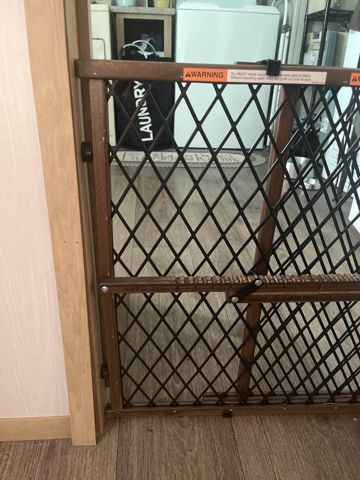 Evenflo Position & Lock Baby Gate, Pressure-Mounted, Farmhouse Collection - Customer Photo 2