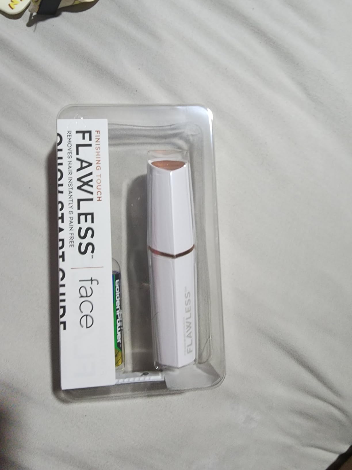 Finishing Touch Flawless Women's Painless Hair Remover, Blush/Rose Gold Customer Review Finishing Touch Flawless Women's Painless Hair Remover, Blush/Rose Gold - Customer Photo 1