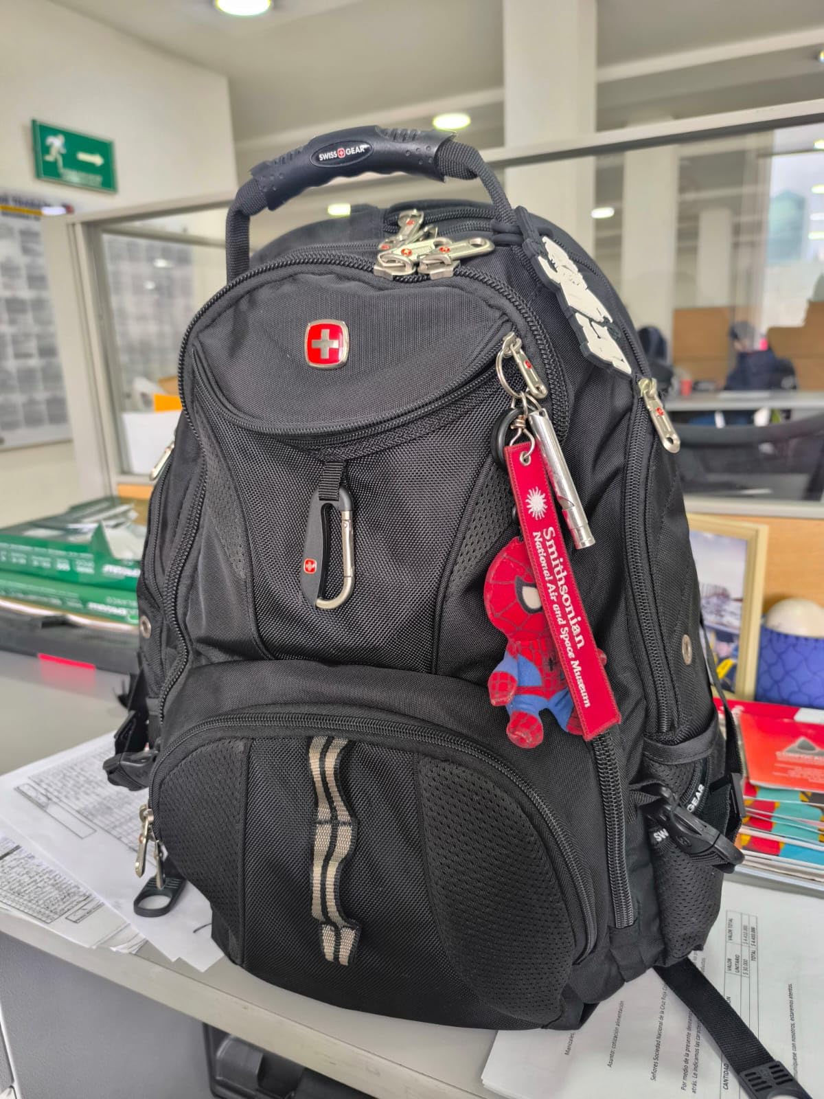 SwissGear 1900 ScanSmart 17