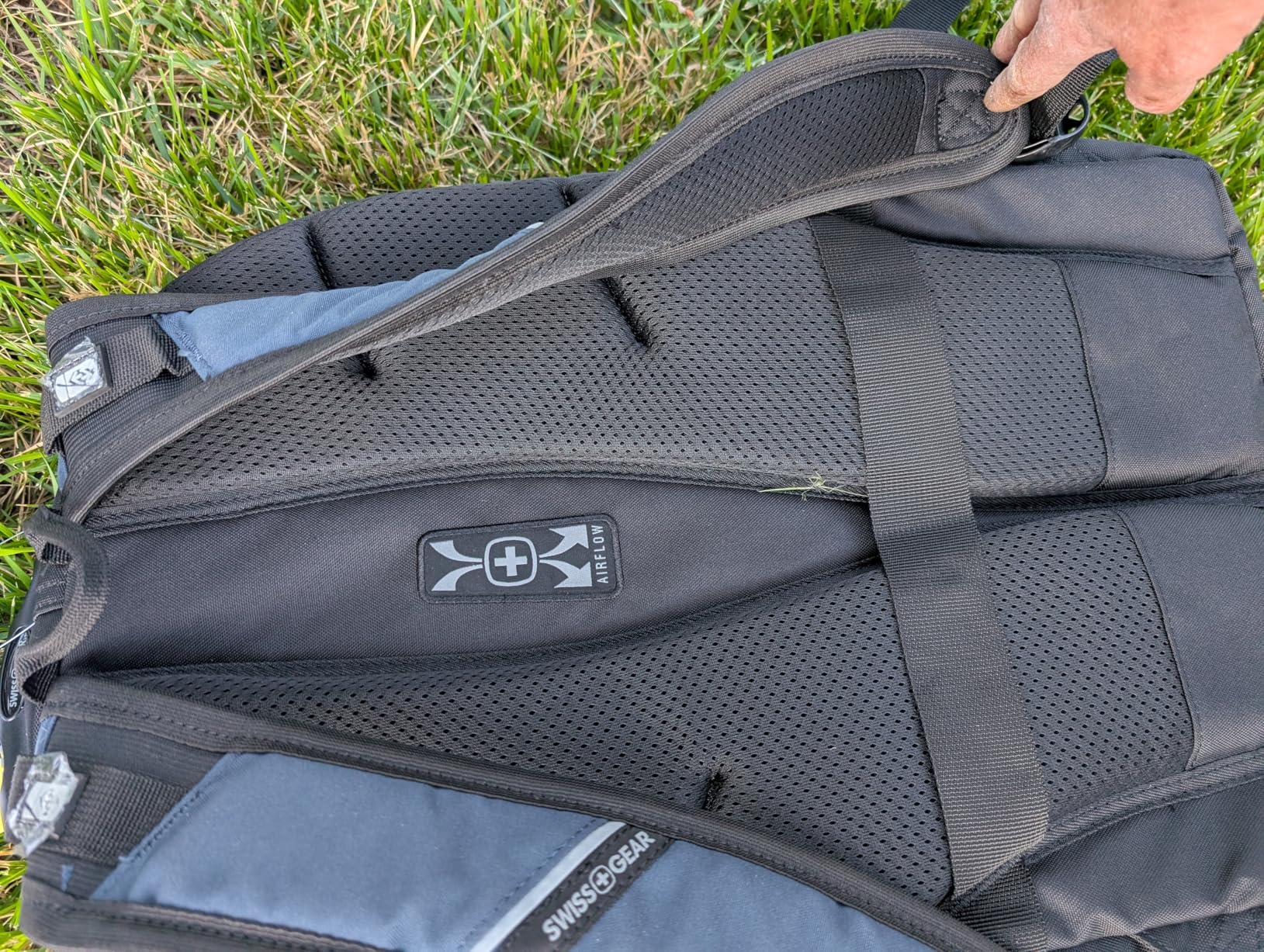 SwissGear 1900 ScanSmart 17