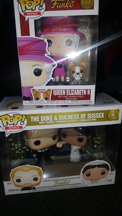 Funko POP!: Royal Family - Queen Elizabeth II Collectible Figure - Customer Photo 4