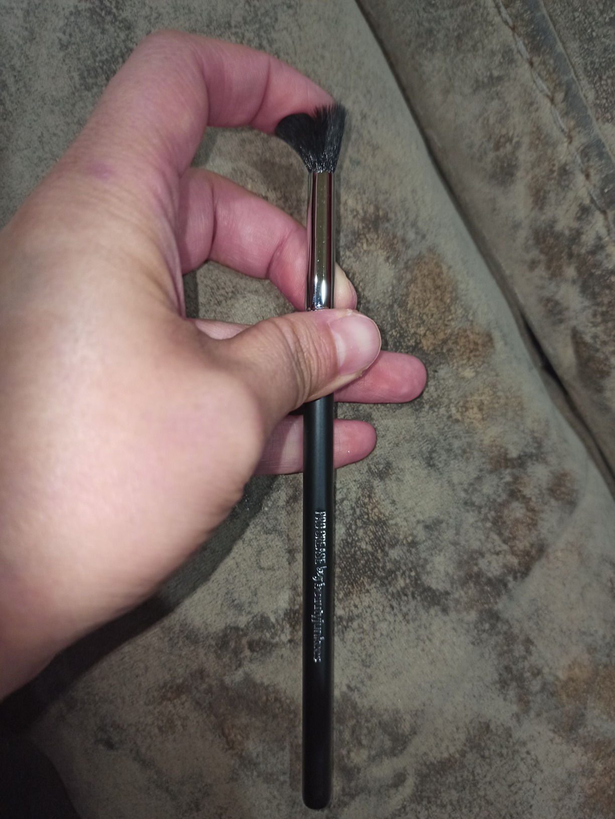 Expert 13pc Makeup Brush Set - Beauty Junkees Professional Make Up Brushes for Full Face Foundation, Contour, Highlighter, Blush, Eyeshadow, Blending, Eyebrows, Labeled, Black Customer Review Expert 13pc Makeup Brush Set - Beauty Junkees Professional Make Up Brushes for Full Face Foundation, Contour, Highlighter, Blush, Eyeshadow, Blending, Eyebrows, Labeled, Black - Customer Photo 2