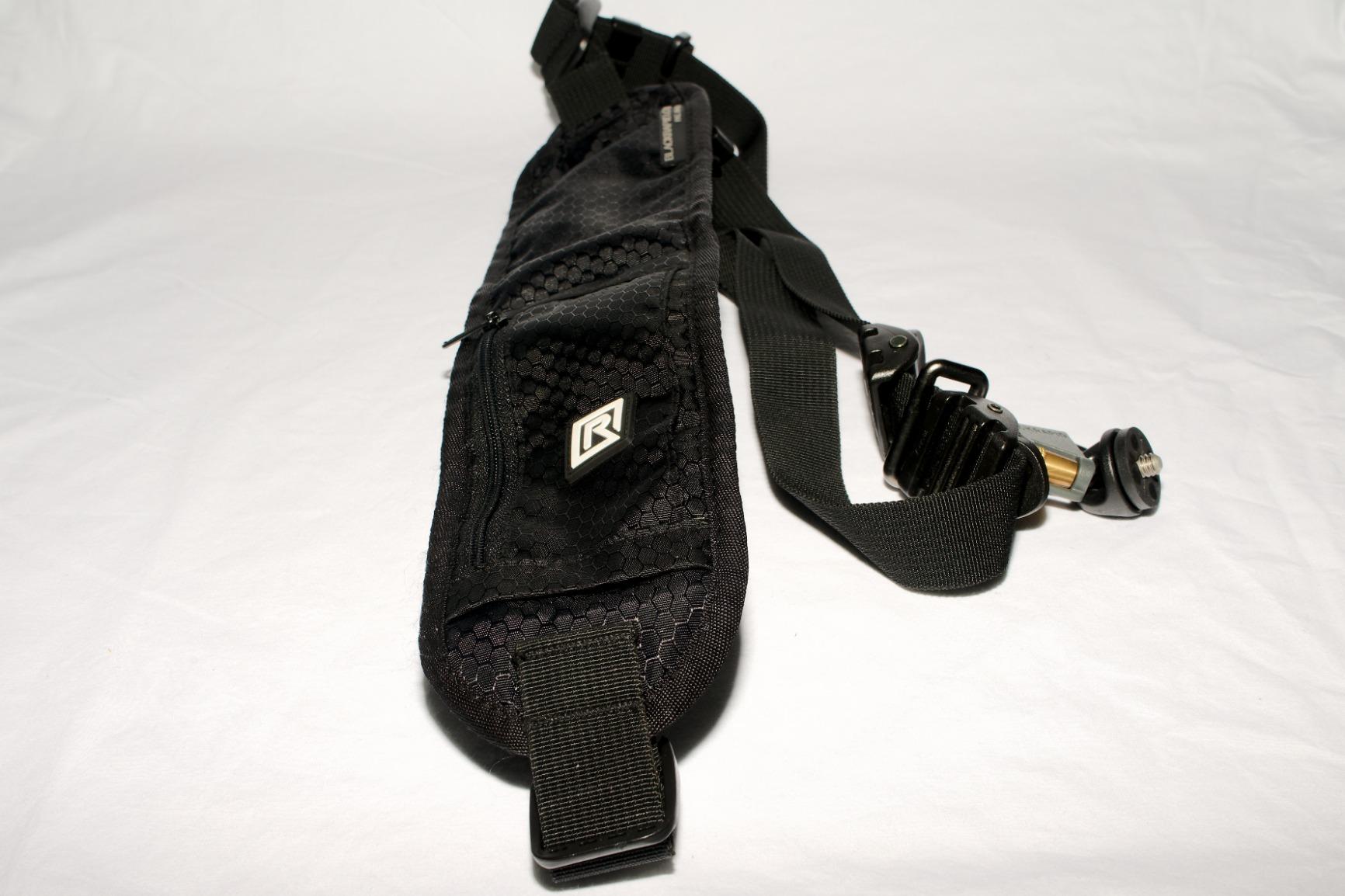 BLACKRAPID RS-4 Retro Classic, Original Camera Sling Design, Strap for DSLR, SLR and Mirrorless Cameras, for Right-Handed and Left-Handed Photographers, with On-The-Fly Sling Length Adjuster Customer Review BLACKRAPID RS-4 Retro Classic, Original Camera Sling Design, Strap for DSLR, SLR and Mirrorless Cameras, for Right-Handed and Left-Handed Photographers, with On-The-Fly Sling Length Adjuster - Customer Photo 4
