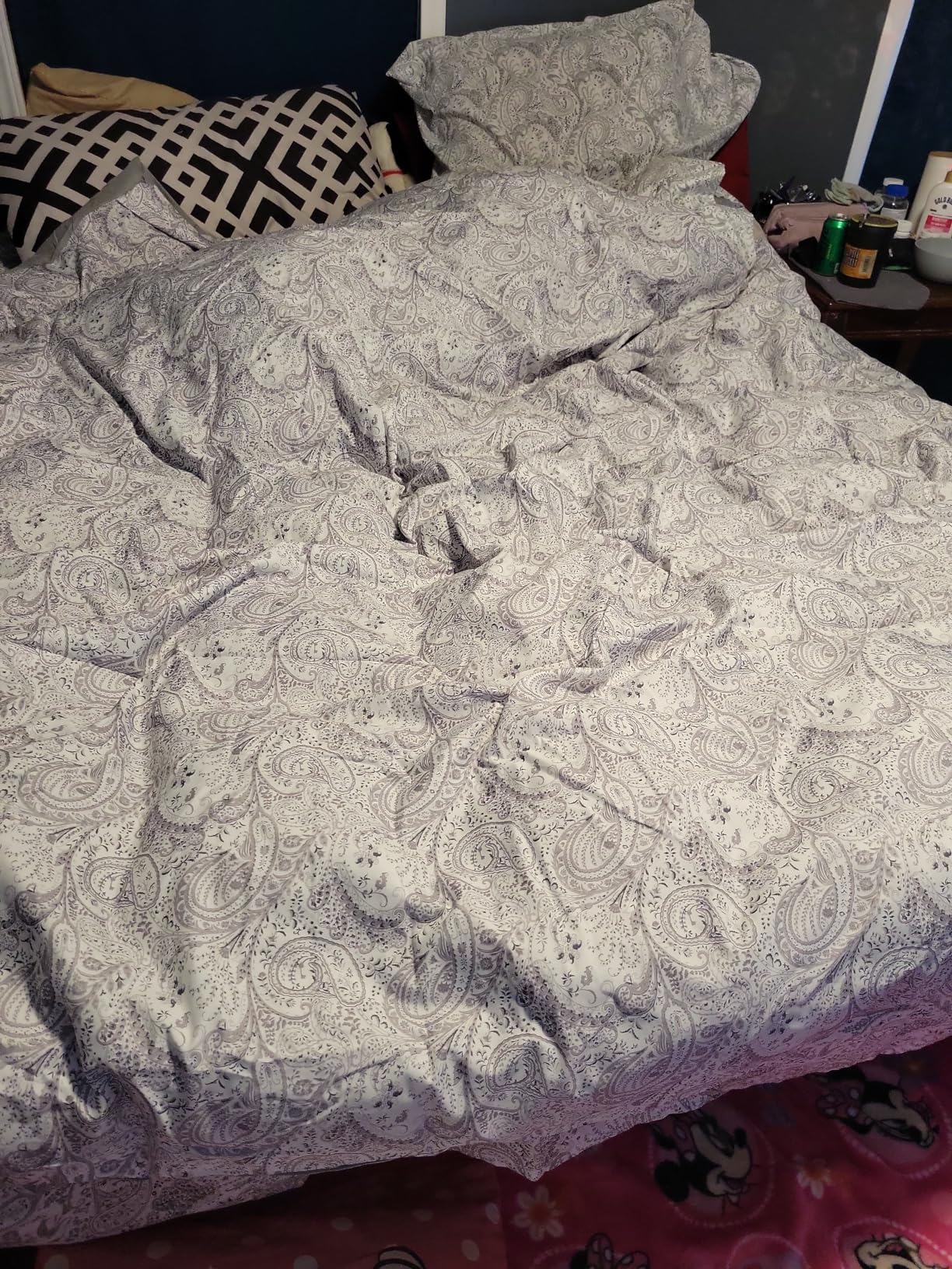 Mellanni Duvet Cover Set - 5 PC Iconic Collection Bedding Set - Hotel Luxury, Extra Soft & Cooling - Microfiber - Button Closure and Corner Ties (Queen, White) - Customer Photo 1