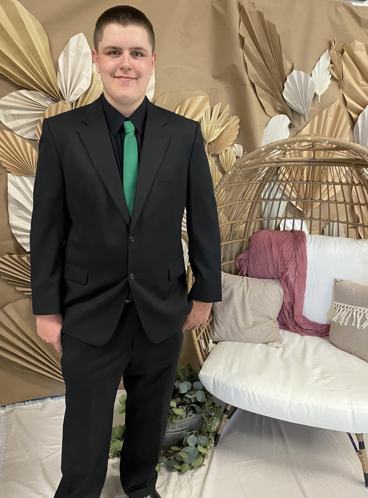 JEMYGINS Solid Color Formal Necktie and Pocket Square Tie Clip Sets for Men - Customer Photo 3