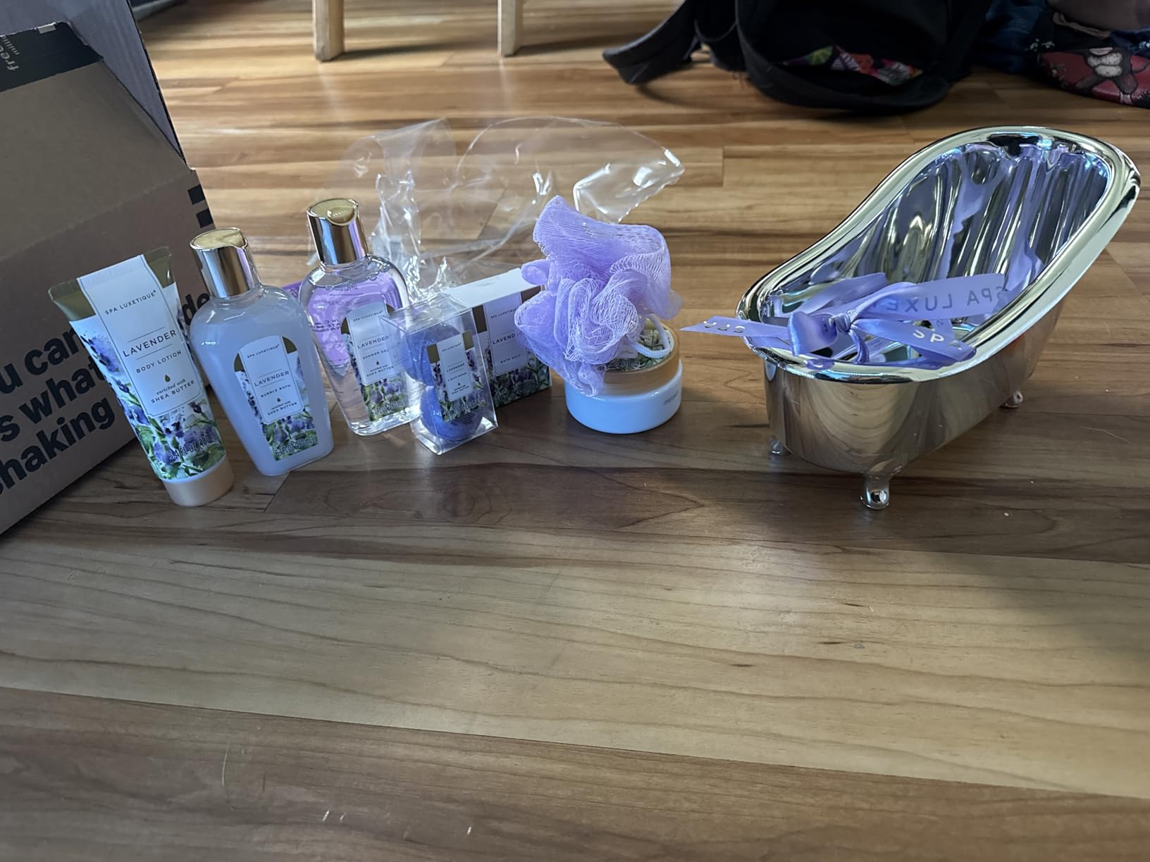 Spa Gifts for Women - Spa Luxetique Bath Baskets for Women, 8 Pcs Lavender Bath Sets with Bubble Bath, Lotion, Birthday Sets, Mothers Day Gifts for Mom - Customer Photo 4