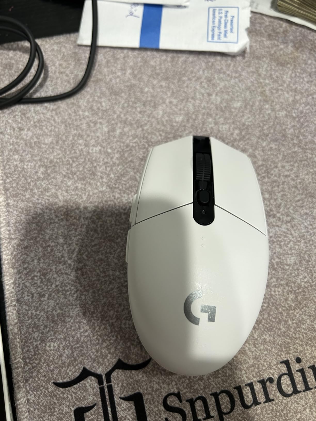 Logitech G305 LIGHTSPEED Wireless Gaming Mouse, Hero 12K Sensor, 12,000 DPI, Lightweight, 6 Programmable Buttons, 250h Battery Life, On-Board Memory, PC/Mac - Black Customer Review Logitech G305 LIGHTSPEED Wireless Gaming Mouse, Hero 12K Sensor, 12,000 DPI, Lightweight, 6 Programmable Buttons, 250h Battery Life, On-Board Memory, PC/Mac - Black - Customer Photo 2