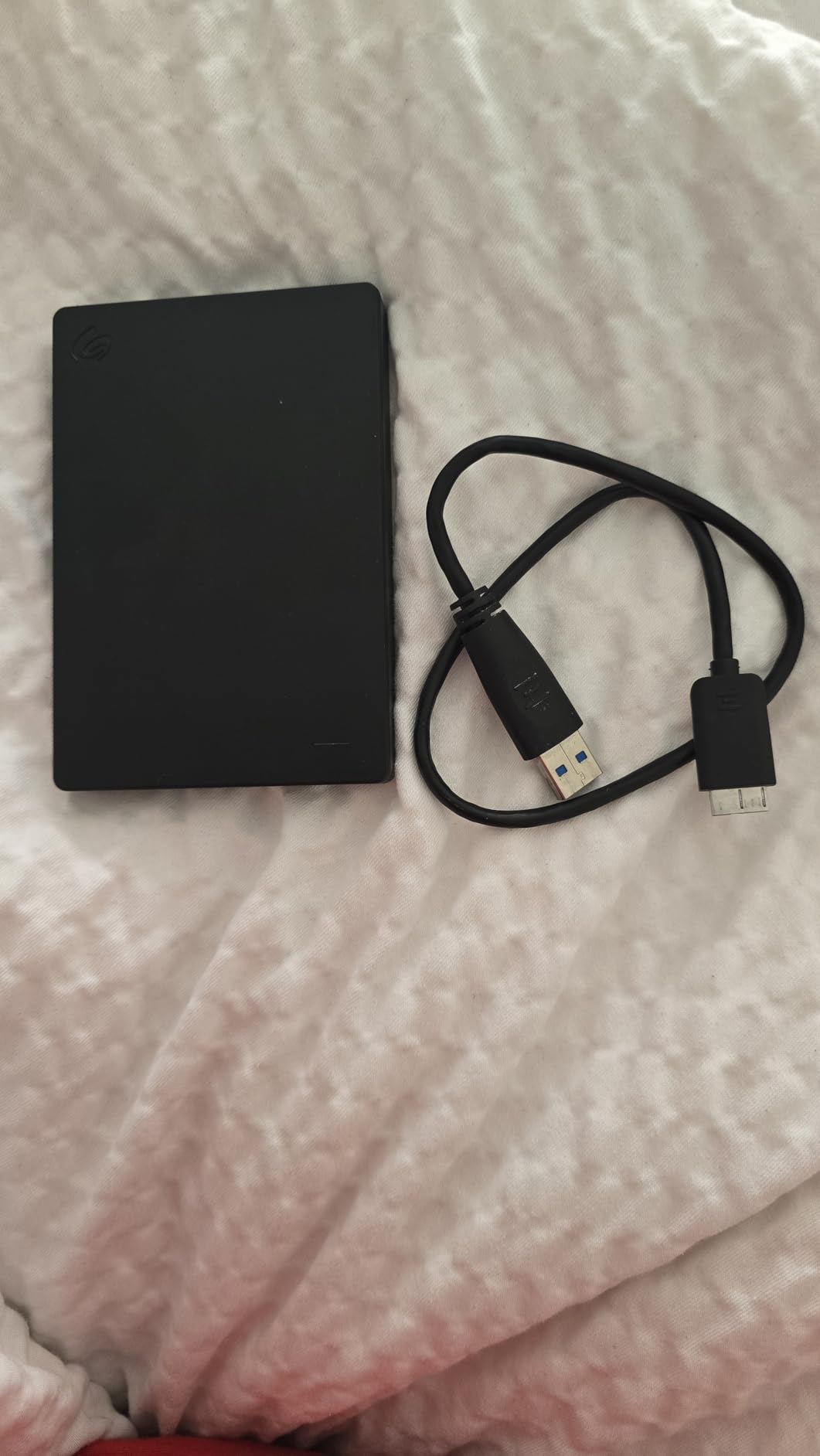 Seagate Portable 4TB External Hard Drive HDD – USB 3.0 for PC, Mac, Xbox, & PlayStation - 1-Year Rescue Service (SRD0NF1) - Customer Photo 1