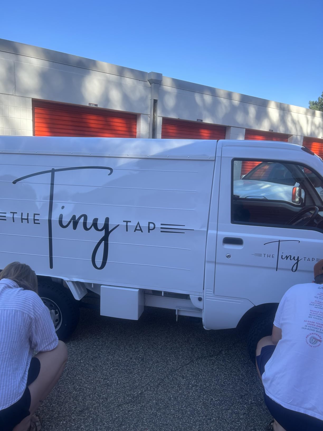 AVID POWER Tire Inflator Portable Air Compressor, 20V Cordless Car Tire Pump, Rechargeable Battery Powered Air Compressor w/12V DC Adapter, Digital Pressure Gauge - Customer Photo 2