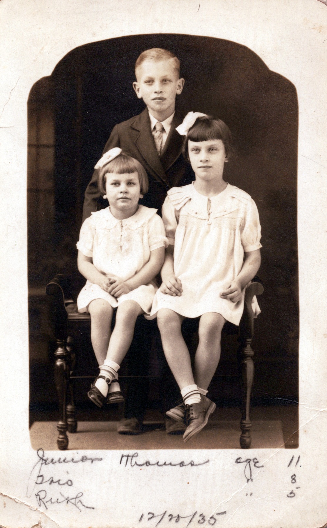 Epson FastFoto FF-680W Wireless High-Speed Photo and Document Scanning System, Black - Customer Photo 1