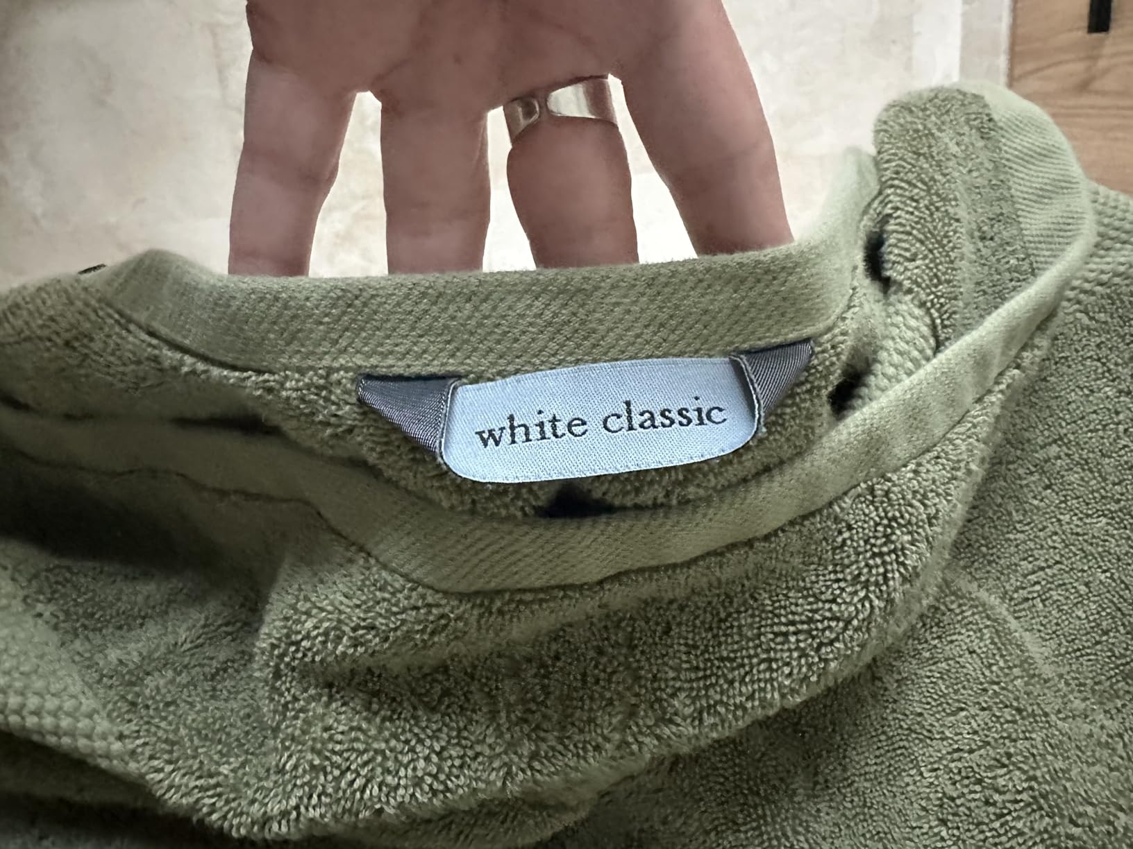 Luxury White Bath Towel Set of 8 Pieces - 100% Turkish Cotton 700 GSM Highly Absorbent Towels for Bathroom, 2 Bath Towels, 2 Hand Towels, 4 Washcloths - Customer Photo 3