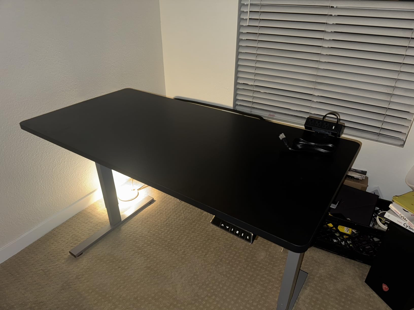 FLEXISPOT EN2 Whole-Piece Standing Desk with Clamp Power Strip, 55 x 28