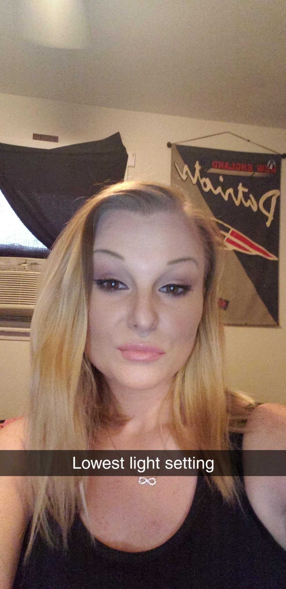 Beautyworks Backlit Makeup Vanity Mirror 36 LED Lights Touch-Screen Light Control, Tri-Fold 1/2/3X Magnification, Portable High-Definition Cosmetic Magnifying Personal Makeup Mirrors (Midnight Black) - Customer Photo 1