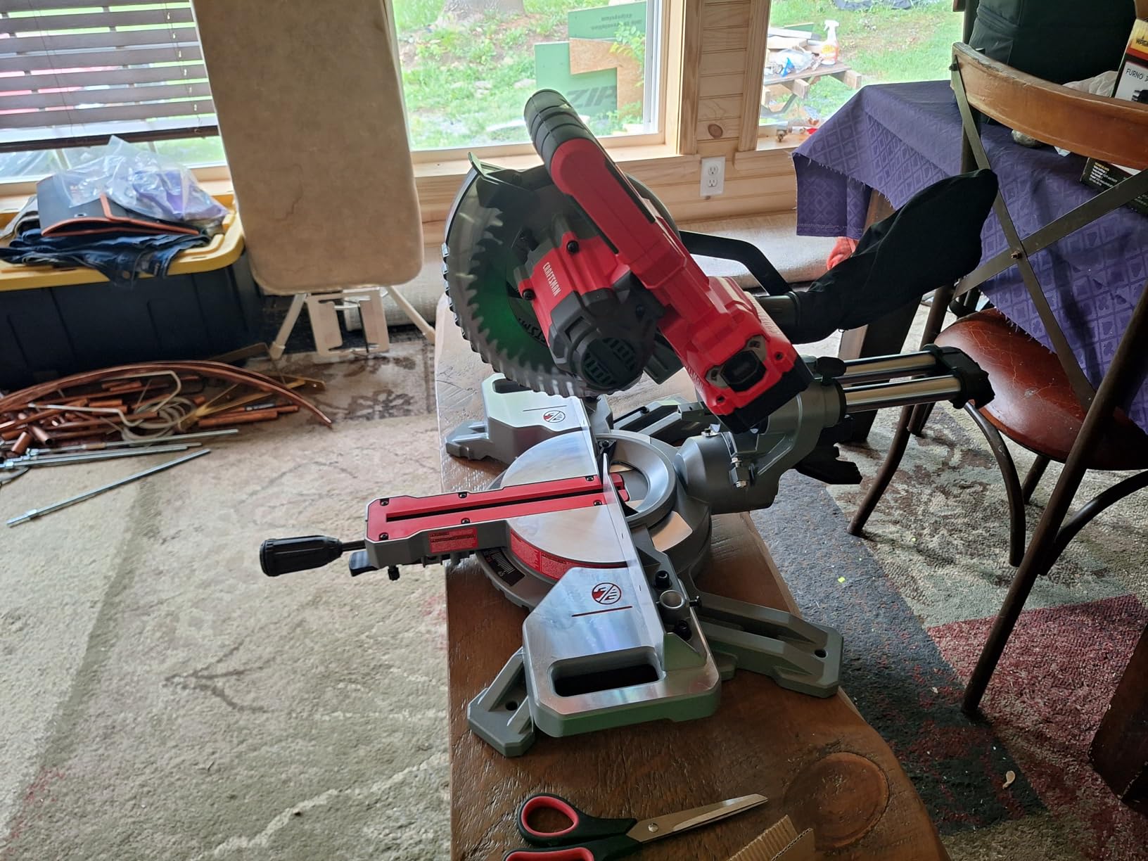 CRAFTSMAN V20 Cordless Sliding Miter Saw, 7-1/4 inch, Single Bevel, Battery and Charger Included (CMCS714M1) - Customer Photo 1