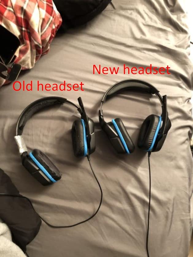 Logitech G432 Wired Gaming Headset, 7.1 Surround Sound, DTS Headphone:X 2.0, Flip-to-Mute Mic, PC (Leatherette) Black/Blue Customer Review Logitech G432 Wired Gaming Headset, 7.1 Surround Sound, DTS Headphone:X 2.0, Flip-to-Mute Mic, PC (Leatherette) Black/Blue - Customer Photo 3