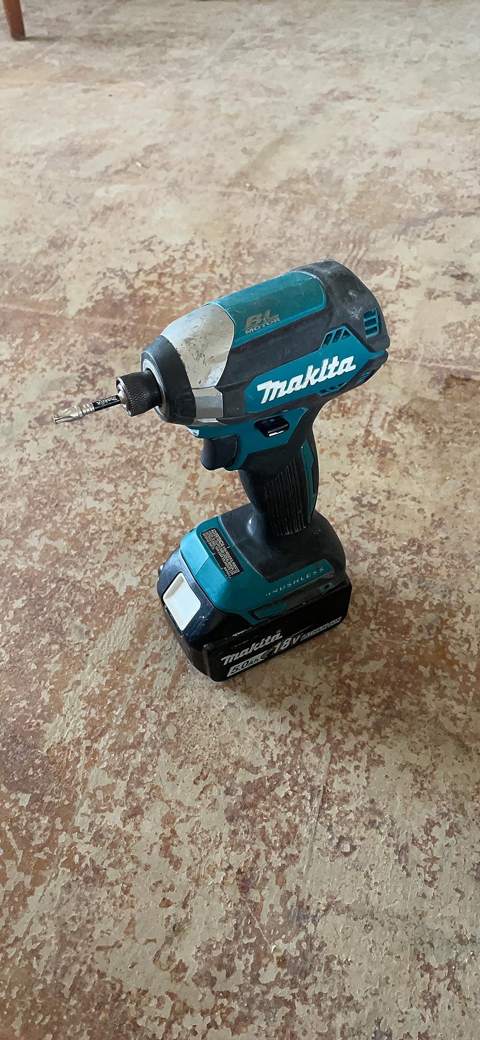 Makita XT269T 18V LXT Lithium-Ion Brushless Cordless 2-Pc. Combo Kit (5.0Ah) Customer Review Makita XT269T 18V LXT Lithium-Ion Brushless Cordless 2-Pc. Combo Kit (5.0Ah) - Customer Photo 1