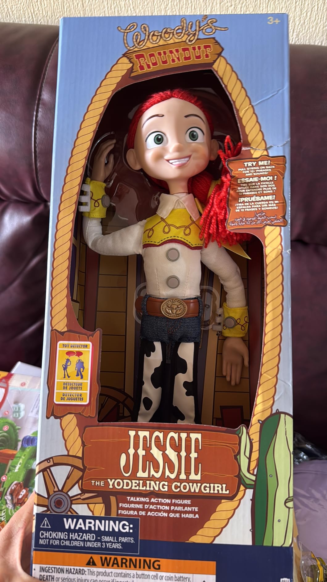 Disney Store Official Buzz Lightyear Interactive Talking Action Figure from Toy Story, Features 10+ English Phrases, Interacts with Other Figures and Toys - Customer Photo 5