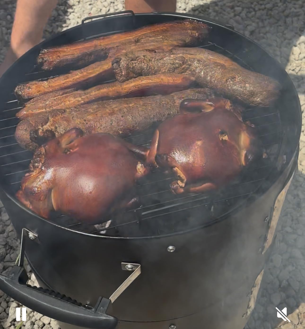 Realcook Vertical 17 Inch Steel Charcoal Smoker, Heavy Duty Round BBQ Grill for Outdoor Cooking, Black - Customer Photo 1