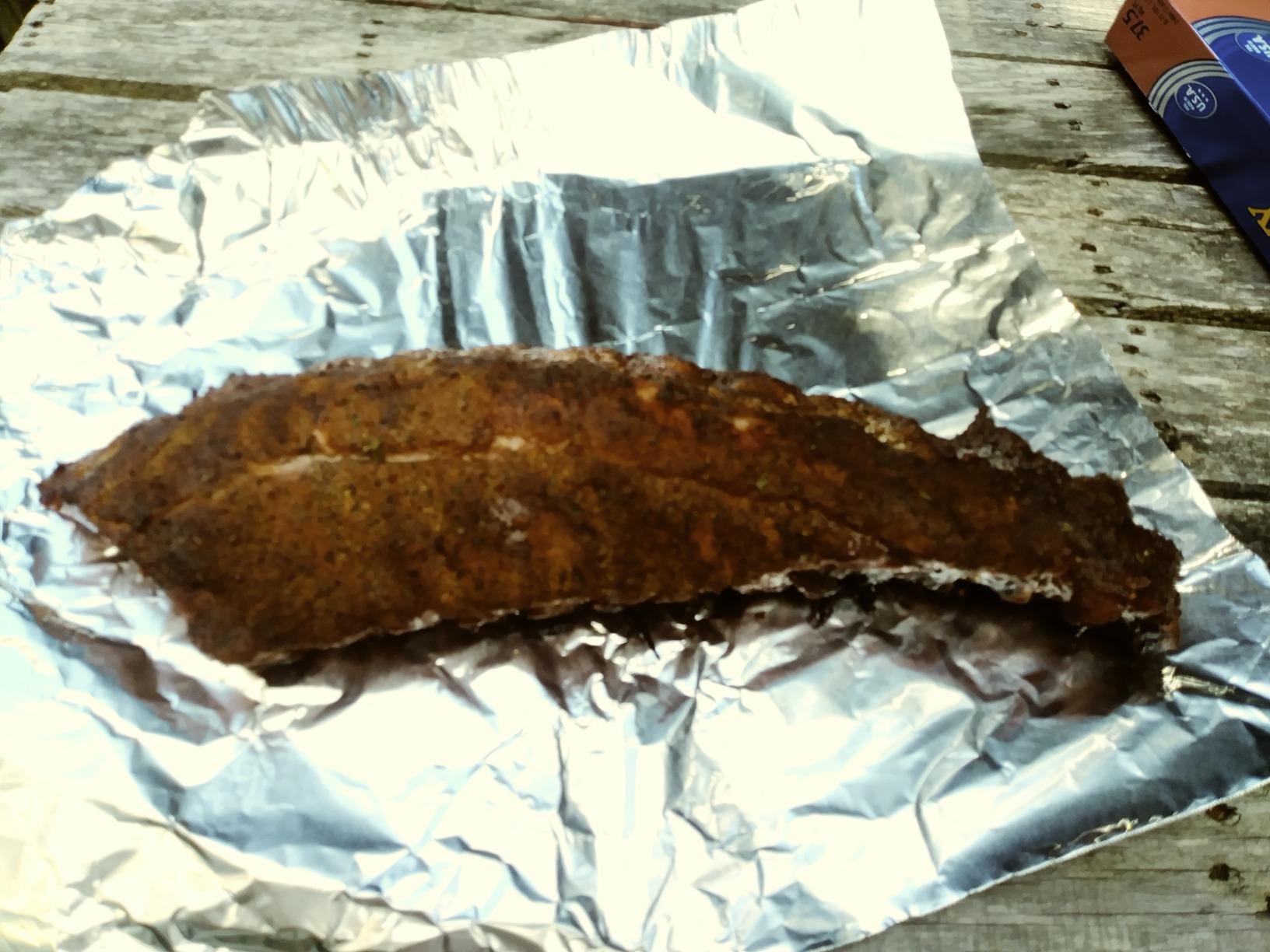 Realcook Vertical 17 Inch Steel Charcoal Smoker, Heavy Duty Round BBQ Grill for Outdoor Cooking, Black - Customer Photo 3