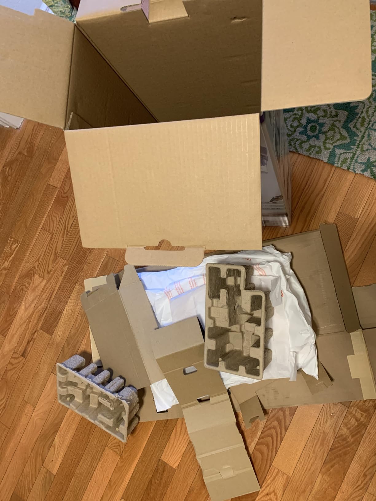 Shark | Pet Cordless Vacuum Cleaner | LED Headlights | Removable Handheld Vacuum for Pet Hair | Crevice Tool & Pet Multi-Tool Included | 40min Runtime | For Carpet & Hard Floors | Grey | IX141 - Customer Photo 3