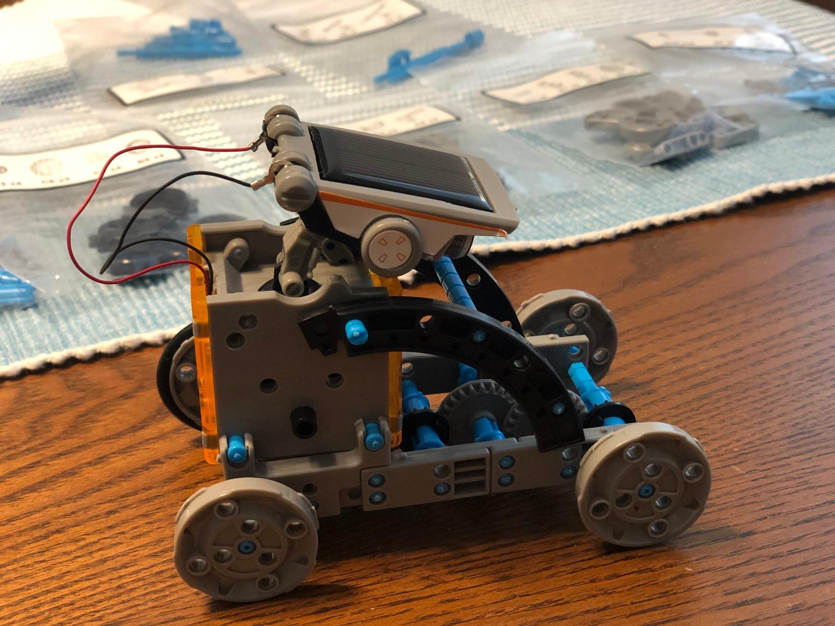 Sillbird 12-in-1 Solar Robot Building Kit Christmas STEM Gift for Boys Aged 8-13, DIY Science Educational Robotic Toys for Kids Teens Birthday, Powered by The Sun with 190 Pieces - Customer Photo 2