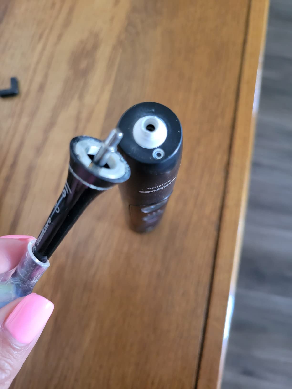 Philips Sonicare ExpertClean 7500 Black, Rechargeable Electric Power Toothbrush, HX9690/05 - Customer Photo 2