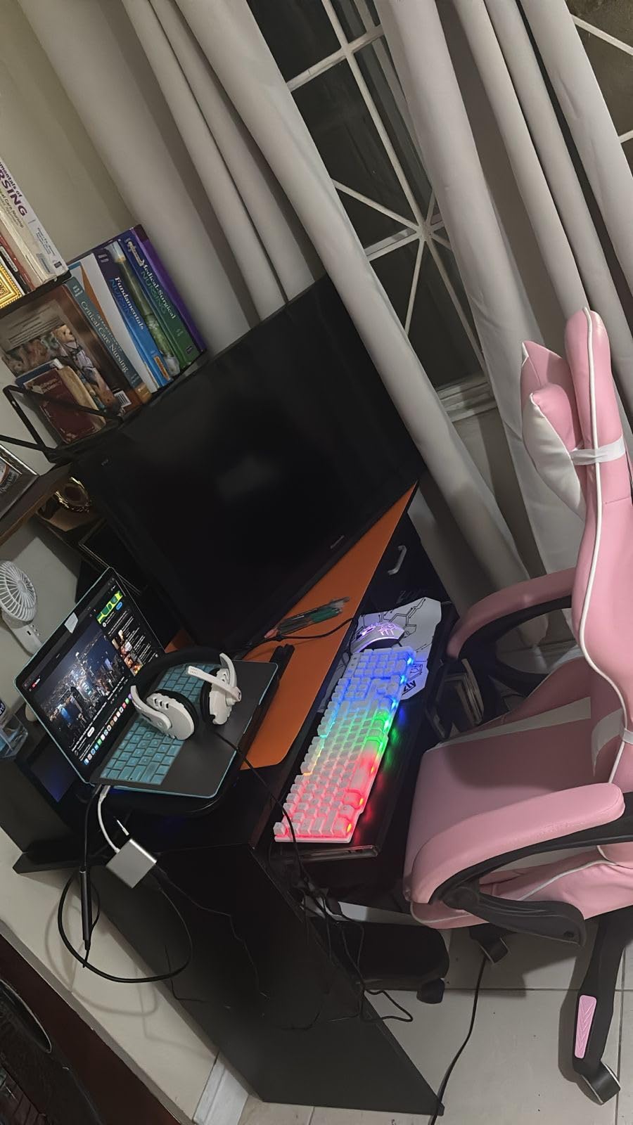 Gaming Keyboard and Mouse and Mouse pad and Gaming Headset, Wired LED RGB Backlight Bundle for PC Gamers and Xbox and PS4 Users - 4 in 1 Edition Hornet RX-250 - Customer Photo 2