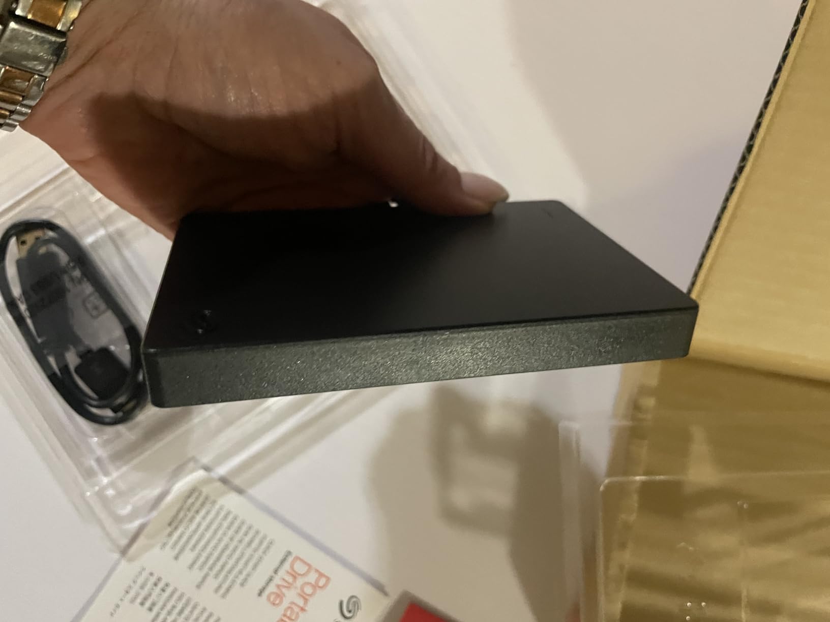 Seagate Portable 5TB External Hard Drive HDD – USB 3.0 for PC, Mac, PS4, & Xbox - 1-Year Rescue Service (STGX5000400), Black - Customer Photo 4