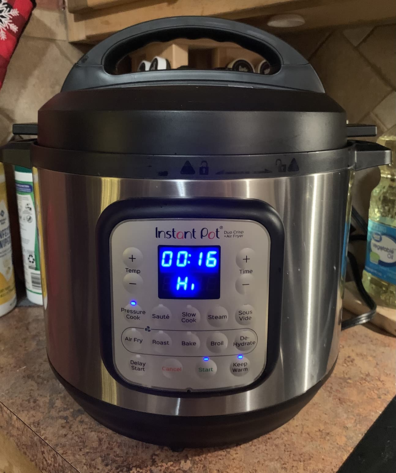 Instant Pot Duo Crisp 11-in-1 Air Fryer and Electric Pressure Cooker Combo with Multicooker Lids that Fries, Steams, Slow Cooks, Dehydrates,Free App With Over 800 Recipes, Black/Stainless Steel, 8QT - Customer Photo 2