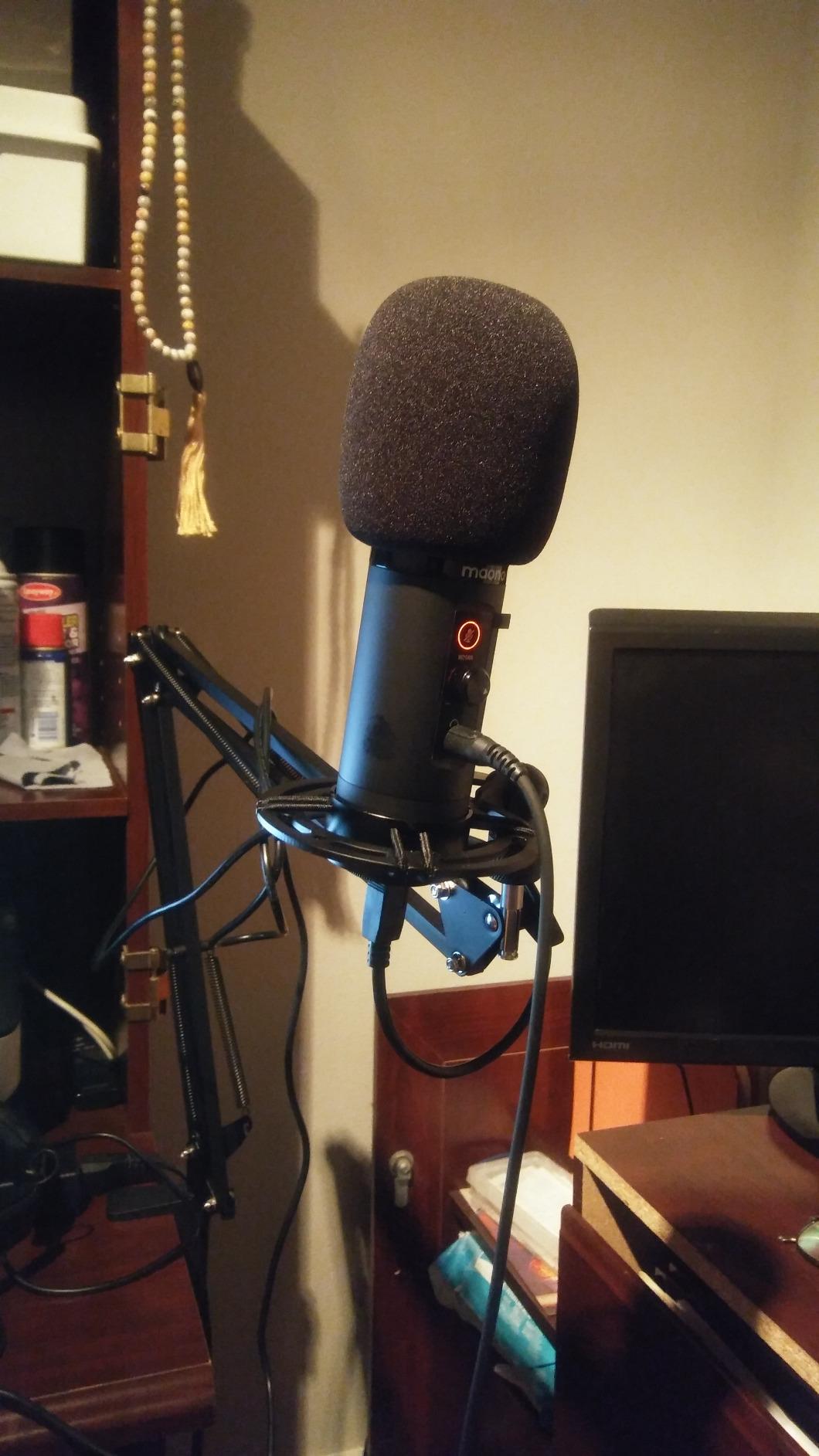 MAONO USB Microphone for PC, Professional Computer Condenser Mic with Mute, Mic Gain, Zero Latency Monitoring, Boom Arm for Studio, Podcast, Gaming, Streaming, Recording, Twitch, YouTube PM422 Customer Review MAONO USB Microphone for PC, Professional Computer Condenser Mic with Mute, Mic Gain, Zero Latency Monitoring, Boom Arm for Studio, Podcast, Gaming, Streaming, Recording, Twitch, YouTube PM422 - Customer Photo 3