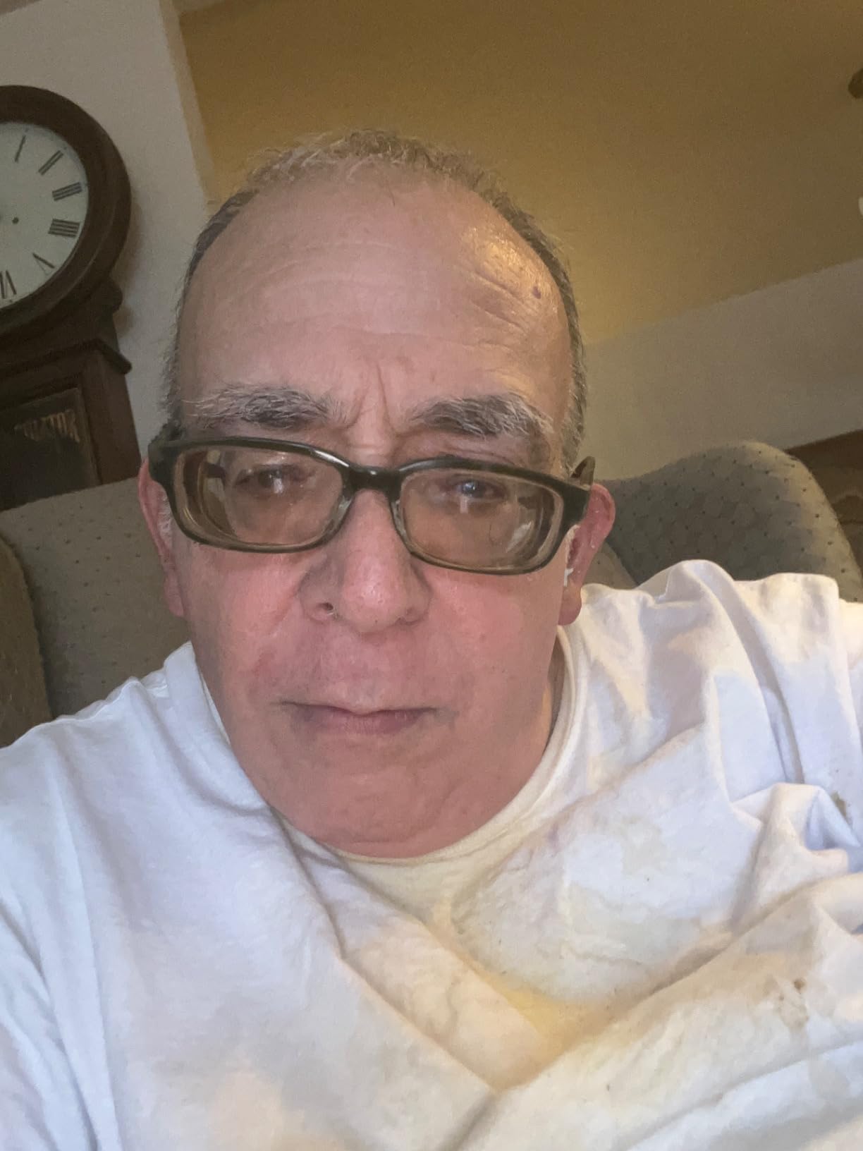 Braun Series 7 7075cc Electric Razor for Men with SmartCare Center, Beard Trimmer, Wet & Dry, Rechargeable, Cordless Foil Shaver, Black - Customer Photo 1