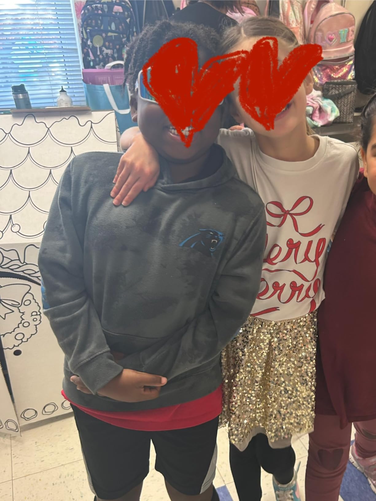 Easy Playhouse Gingerbread House - Kids Art & Craft for Indoor Fun, Color Favorite Holiday Sweets & Winter Friends– Decorate & Personalize a Cardboard Fort, 32