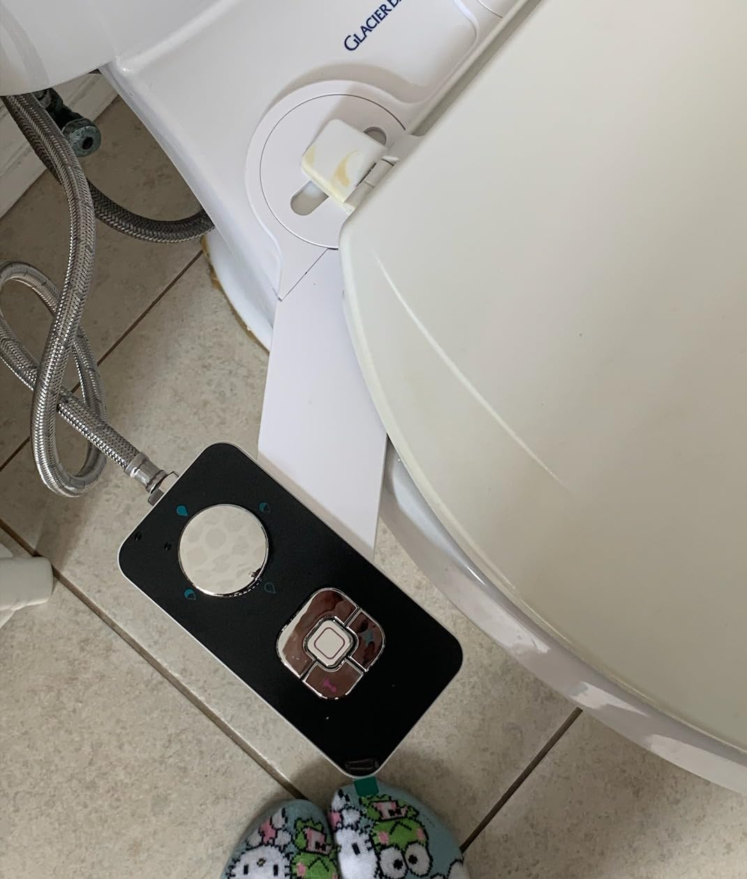 SAMODRA Bidet Attachment, Non-Electric Cold Water Bidet Toilet Seat Attachment with Pressure Controls, Retractable Self-Cleaning Dual Nozzles for Frontal & Rear Wash - Black - Customer Photo 2