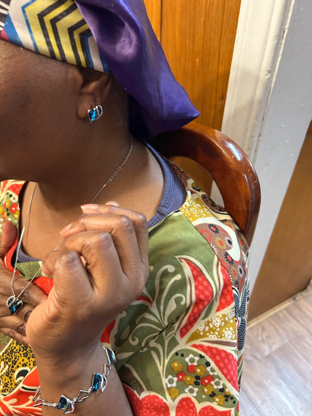 Leafael Infinity Love Heart Stud Earrings for Women, Silver Tone Fashion Statement Jewelry, Birthday Gifts for Daughter Girlfriend Mom Wife Her, November Birthstone Crystal, Citrine Yellow Customer Review Leafael Infinity Love Heart Stud Earrings for Women, Silver Tone Fashion Statement Jewelry, Birthday Gifts for Daughter Girlfriend Mom Wife Her, November Birthstone Crystal, Citrine Yellow - Customer Photo 2