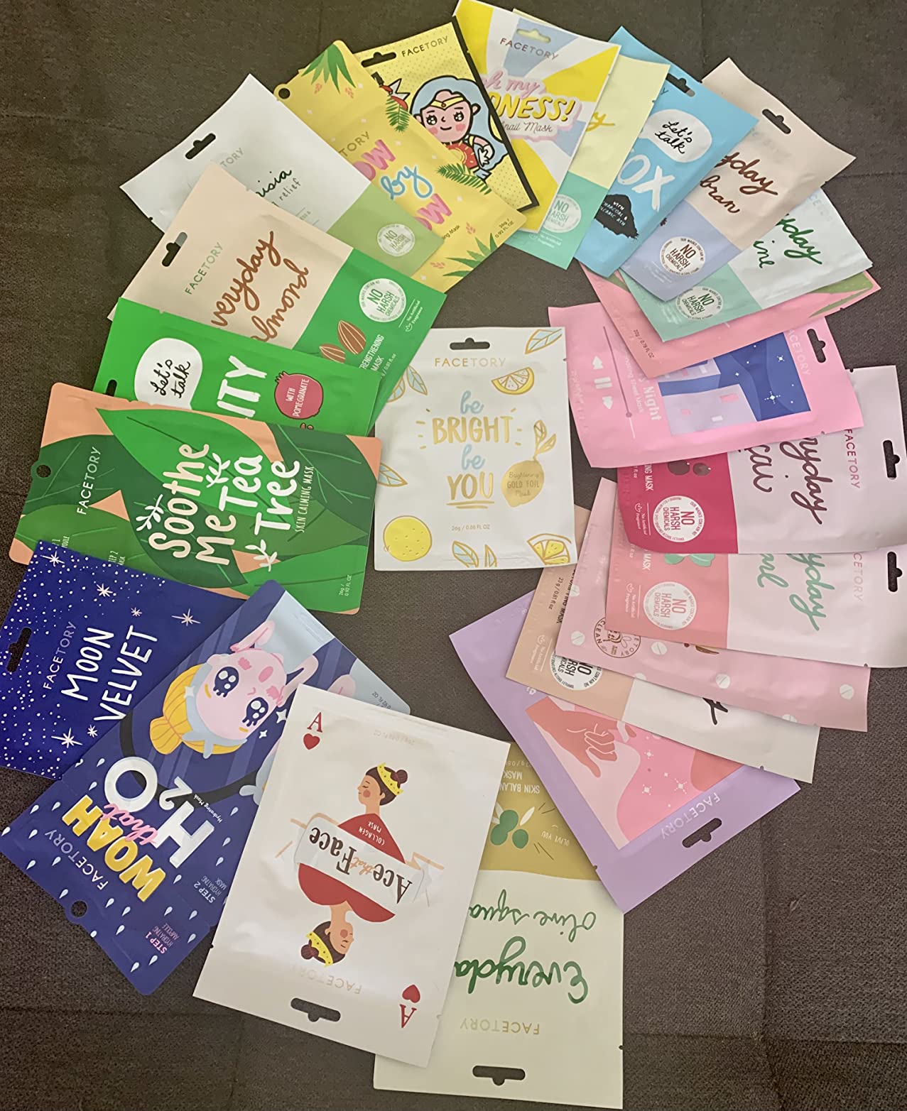 FACETORY K-Beauty Sheet Mask Gift Set – 15 Premium Korean Face Masks in Stylish Gift Box | Hydrating, Brightening & Soothing Skincare Variety Pack Customer Review FACETORY K-Beauty Sheet Mask Gift Set – 15 Premium Korean Face Masks in Stylish Gift Box | Hydrating, Brightening & Soothing Skincare Variety Pack - Customer Photo 3